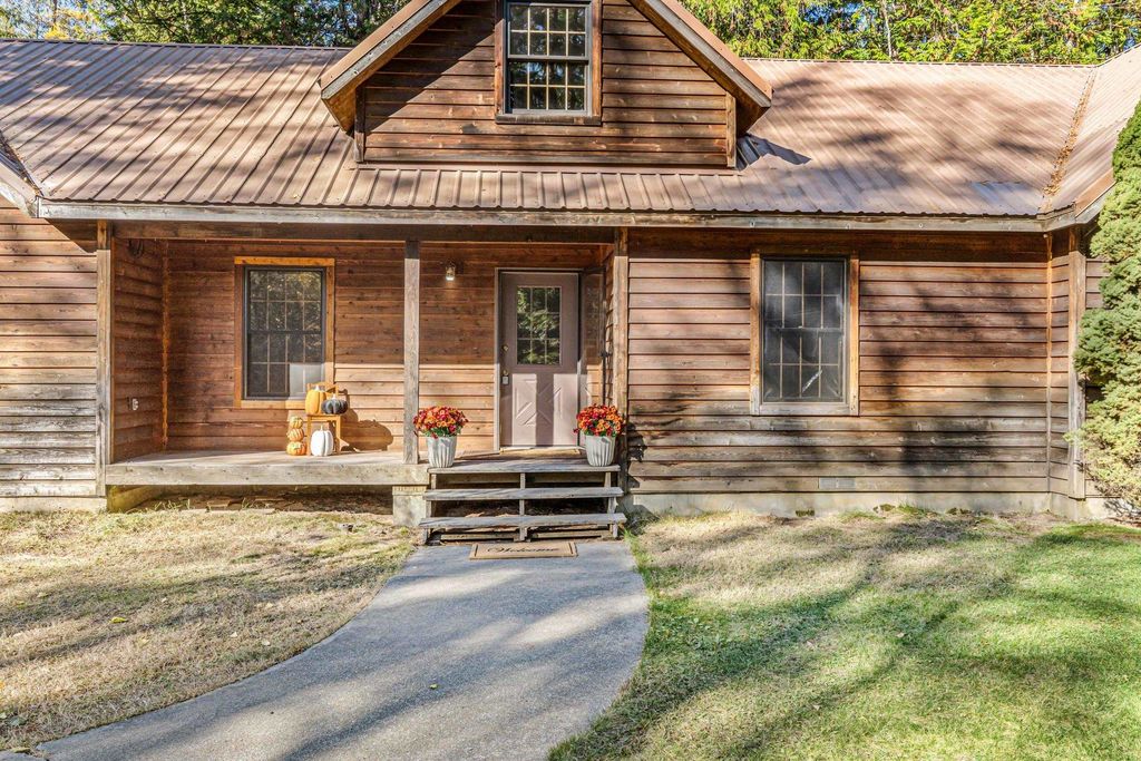 121 N Robarge Rd, Metaline Falls, WA 99153 photo 2