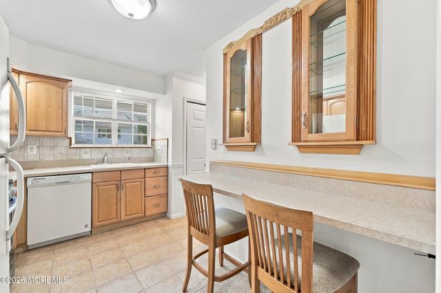 694 Darlington Drive 88, Old Bridge, NJ 08857