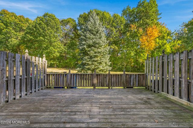 694 Darlington Drive 88, Old Bridge, NJ 08857