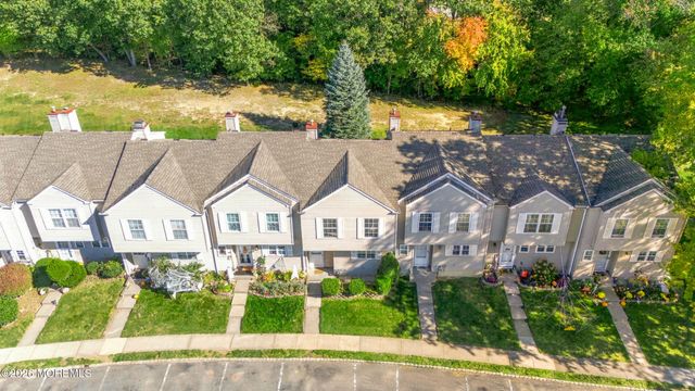 694 Darlington Drive 88, Old Bridge, NJ 08857