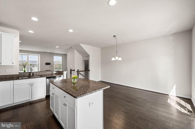 126 CRICKET DR, Malvern, PA 19355