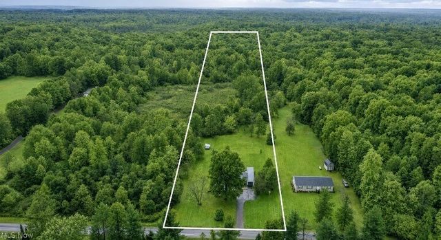 10484 Knowlton Road, Garrettsville, OH 44231