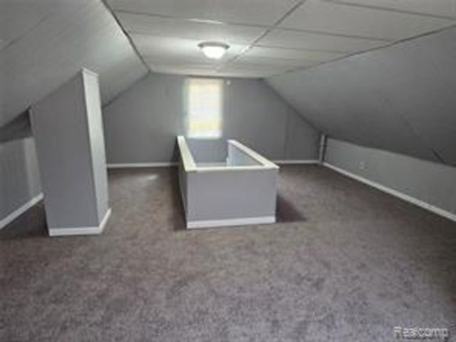 14757 Wilfred Street, Detroit, MI 48213