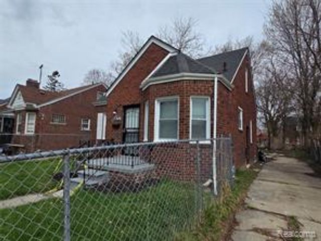 14757 Wilfred Street, Detroit, MI 48213