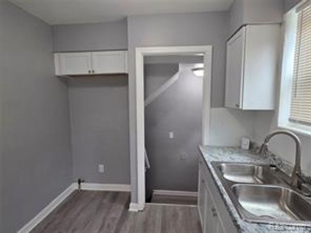 14757 Wilfred Street, Detroit, MI 48213