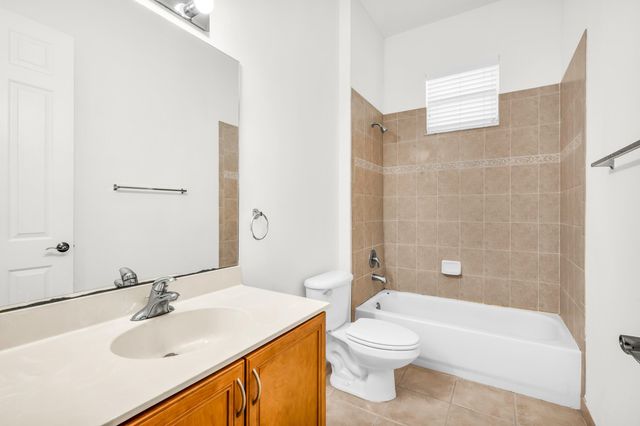 669 Pacific Grove Drive 2, West Palm Beach, FL 33401