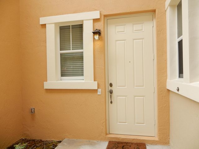 669 Pacific Grove Drive 2, West Palm Beach, FL 33401
