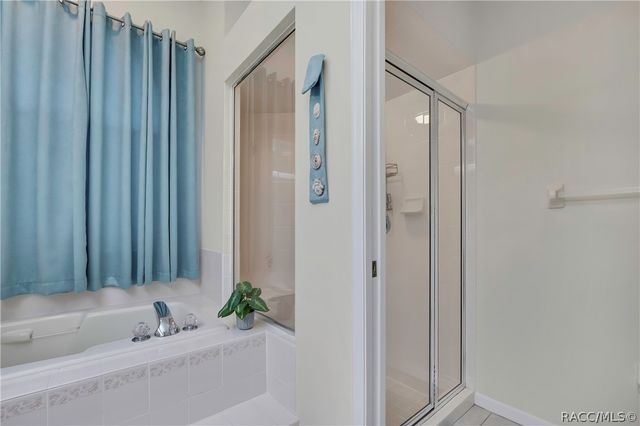 80 W Byrsonima Loop, Homosassa, FL 34446