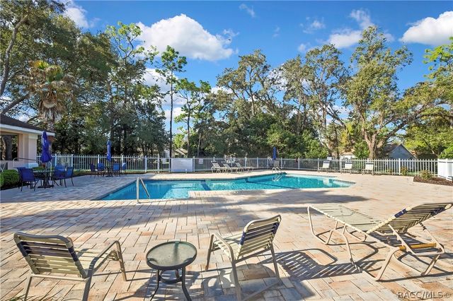 80 W Byrsonima Loop, Homosassa, FL 34446