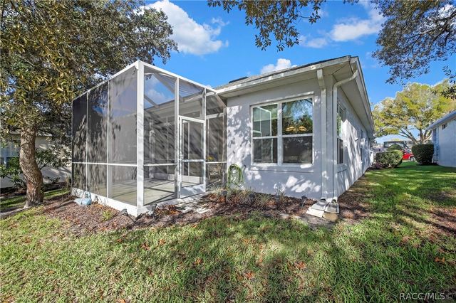 80 W Byrsonima Loop, Homosassa, FL 34446