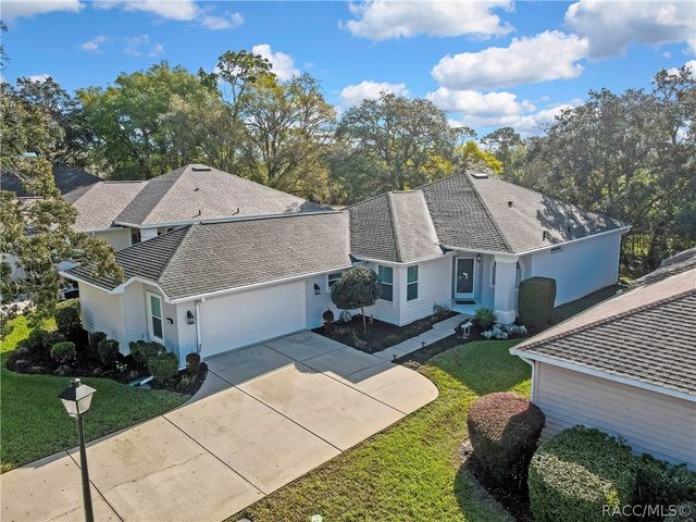 80 W Byrsonima Loop, Homosassa, FL 34446