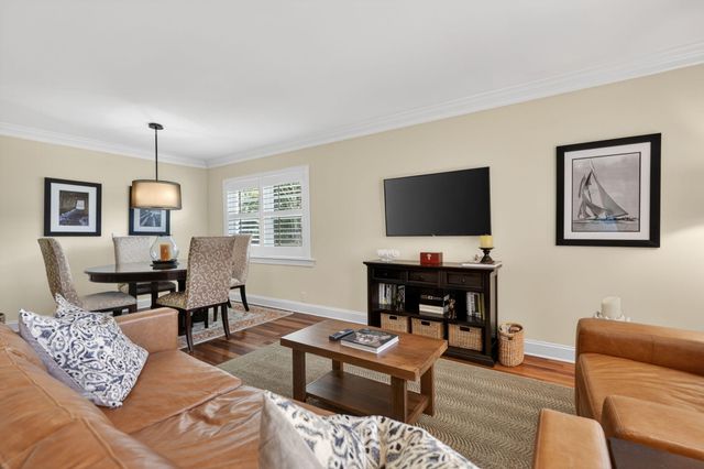 290 Seabreeze Circle, Jupiter, FL 33477