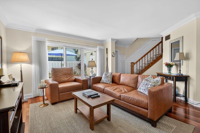 290 Seabreeze Circle, Jupiter, FL 33477