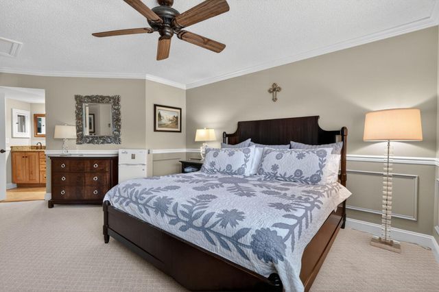 290 Seabreeze Circle, Jupiter, FL 33477