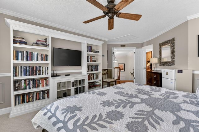 290 Seabreeze Circle, Jupiter, FL 33477