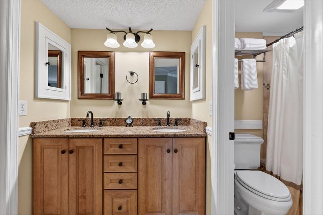 290 Seabreeze Circle, Jupiter, FL 33477