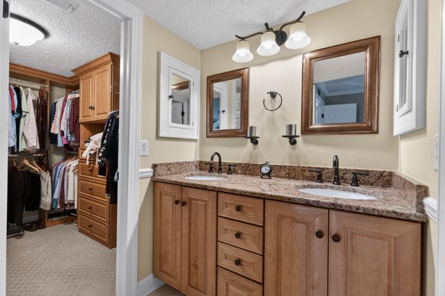 290 Seabreeze Circle, Jupiter, FL 33477
