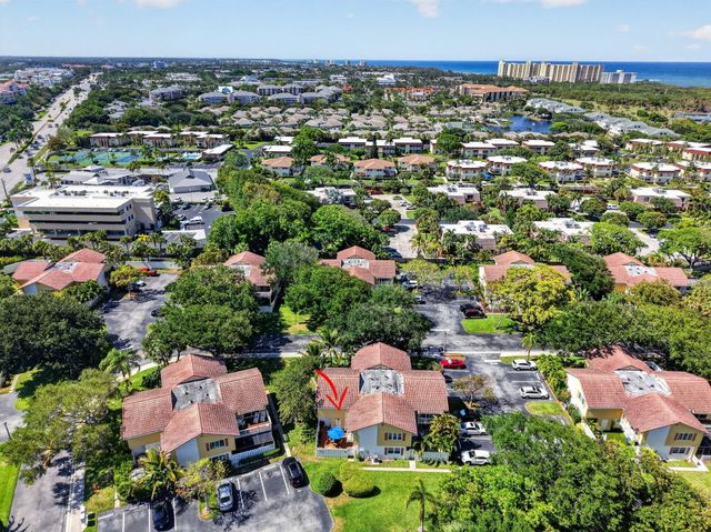 290 Seabreeze Circle, Jupiter, FL 33477