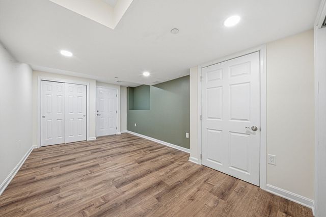 2 Grandview Dr, Hopkinton, MA 01748