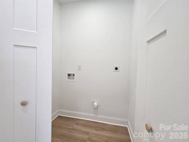 129 WOODLAWN Drive, Statesville, NC 28677