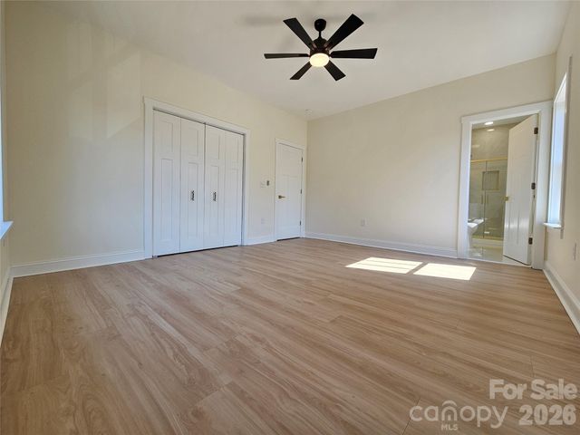 129 WOODLAWN Drive, Statesville, NC 28677