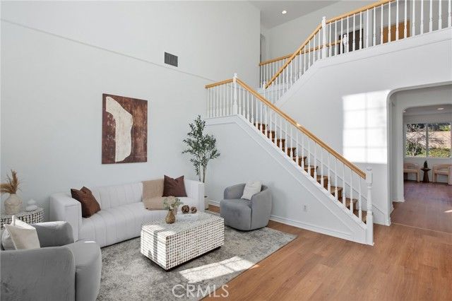 13346 Los Olivos Road, Sylmar (los Angeles), CA 91342