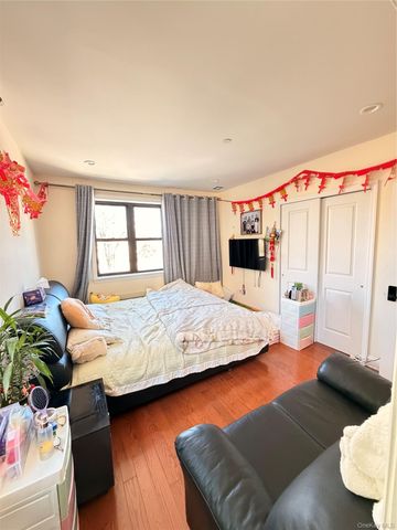 4128 150th Street 2B, Flushing, NY 11355