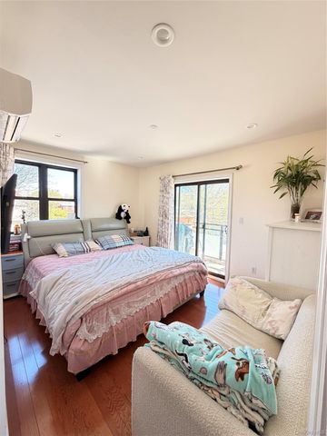 4128 150th Street 2B, Flushing, NY 11355