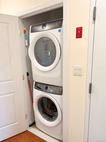 4128 150th Street 2B, Flushing, NY 11355