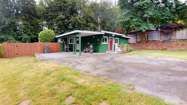 1461 Bill Avenue, Port Orchard, WA 98366