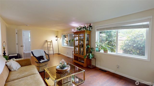 1461 Bill Avenue, Port Orchard, WA 98366