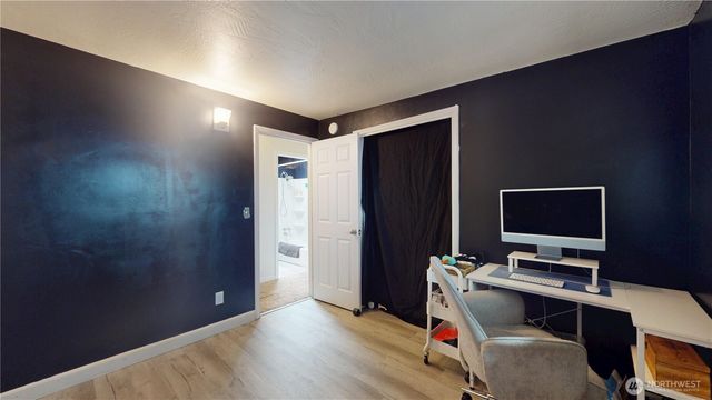 1461 Bill Avenue, Port Orchard, WA 98366