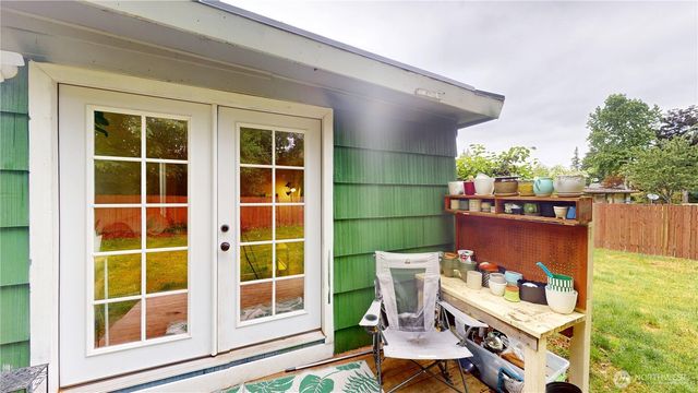 1461 Bill Avenue, Port Orchard, WA 98366