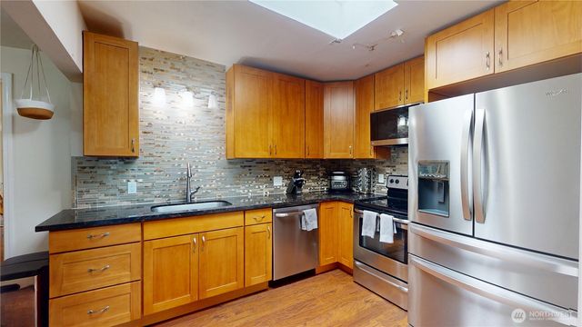 1461 Bill Avenue, Port Orchard, WA 98366