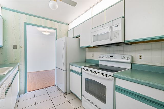 5600 Munhall Rd 606, Squirrel Hill, PA 15217