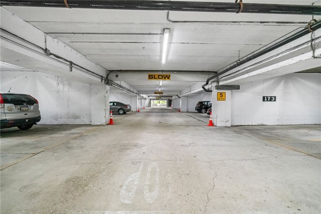 5600 Munhall Rd 606, Squirrel Hill, PA 15217