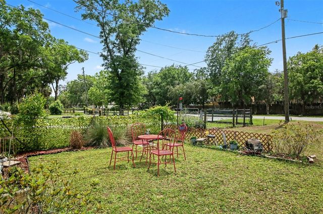 1225 GREENS DAIRY ROAD, Deland, FL 32720