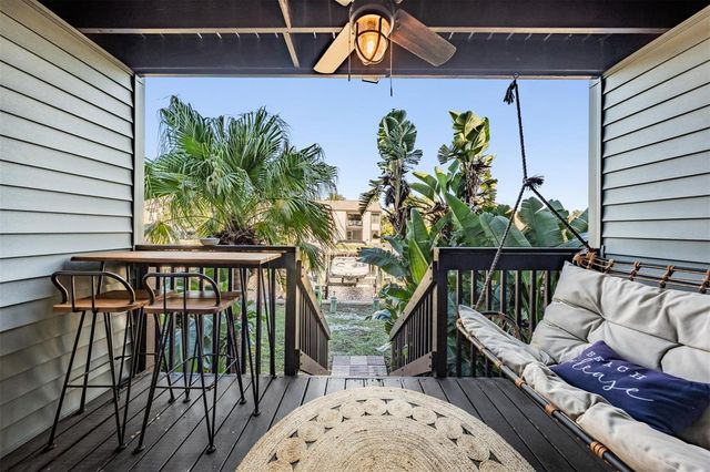 200 MERES BOULEVARD 16, Tarpon Springs, FL 34689