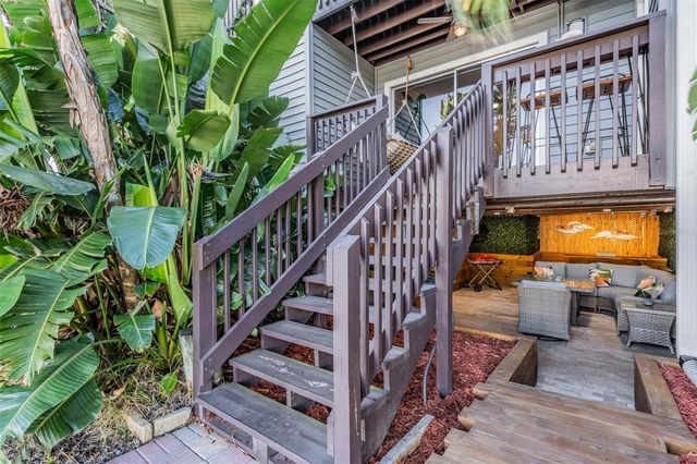 200 MERES BOULEVARD 16, Tarpon Springs, FL 34689