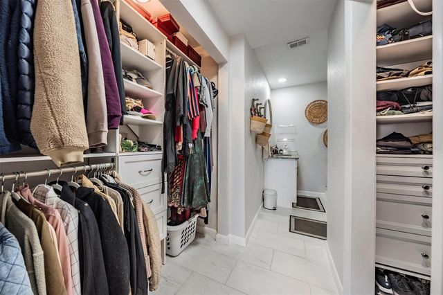 200 MERES BOULEVARD 16, Tarpon Springs, FL 34689