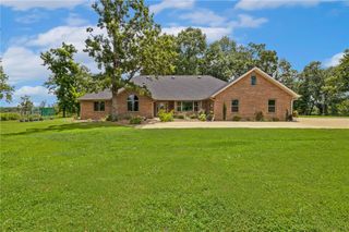10656 Short Road, Bentonville, AR 72712