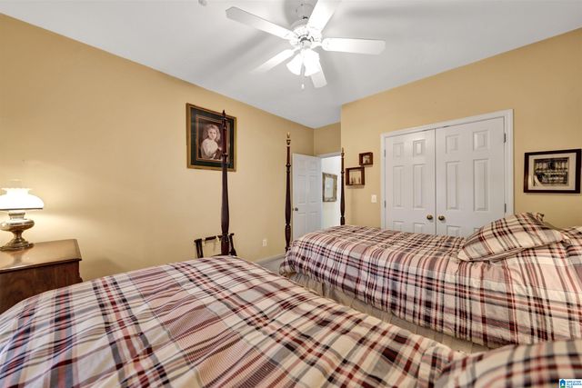 426 N LAKE ROAD, Hoover, AL 35242