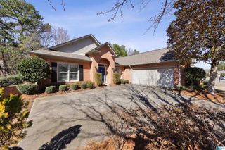 426 N LAKE ROAD, Hoover, AL 35242