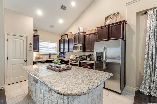 3021 Sandstone, New Braunfels, TX 78130