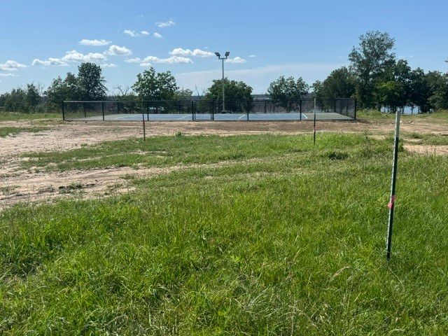 225 Admirals Court, Dodd City, TX 75438