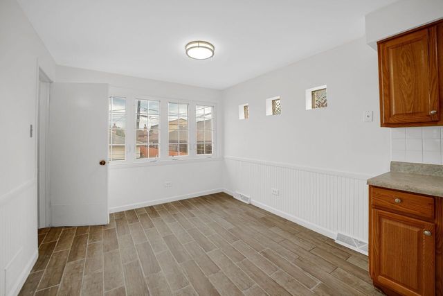 6323 S Lamon Avenue, Chicago, IL 60638