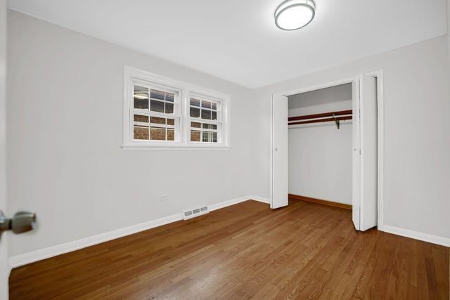 6323 S Lamon Avenue, Chicago, IL 60638