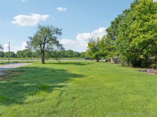 8515 E 169th Street S, Bixby, OK 74008