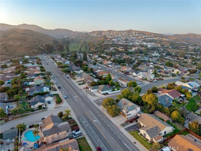 398 Day Road, Ventura, CA 93003