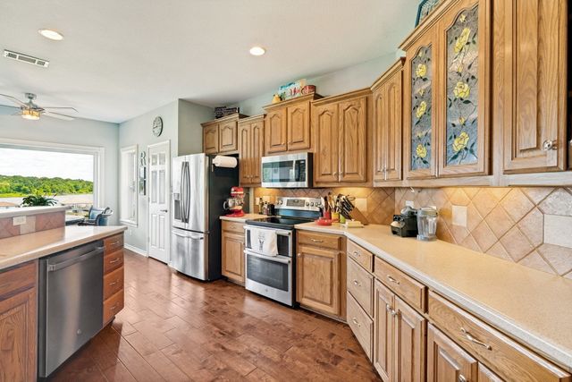 305 Rs County Road 3390, Emory, TX 75440